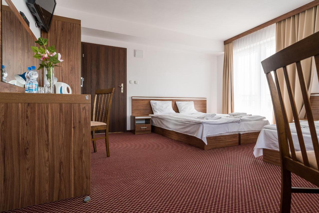 Bed and Breakfast Adamar Jastrzębia Góra Exterior foto